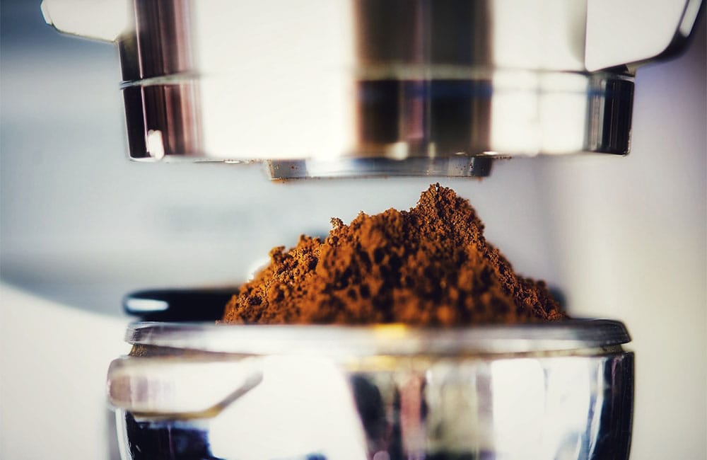 Café molido fino para preparar café de especialidad espresso