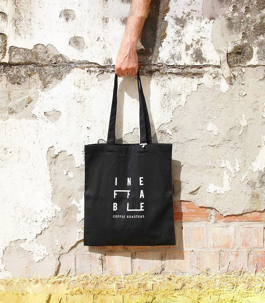 Tote Bag algodón 100% orgánico Ethically Produced – AZO Free. Control Union certified cotton. Dimensiones: 38 x 42 cm. Capacidad: 10 lt.