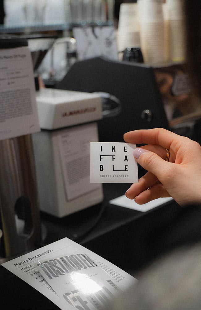 Merchandising de ineffable coffee roasters